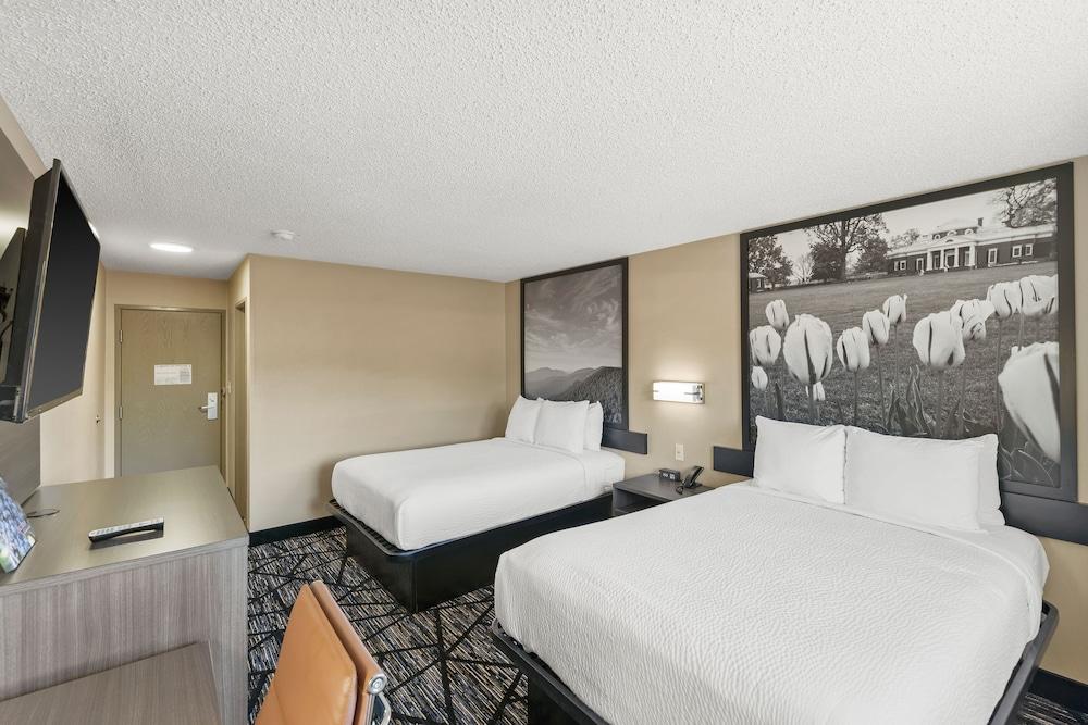 Super 8 By Wyndham Charlottesville Ngoại thất bức ảnh